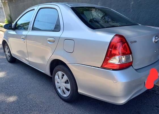 TOYOTA ETIOS 1.5 X SEDAN 16V FLEX 4P AUTOMÁTICO